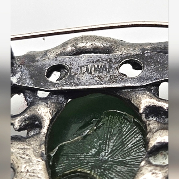 🟢3/$19🟢 Vintage Antique Made in TAIWAN Silver Jade Rhinestone Brooch - Picture 5 of 6